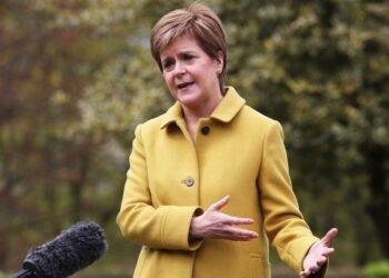 Nicola Sturgeon condemns social media trolls who ‘hurled abuse’ at BBC journalist Sarah Smith