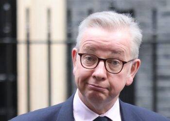 Michael Gove signals he will work with Nicola Sturgeon on refugee ‘super sponsor’ plan