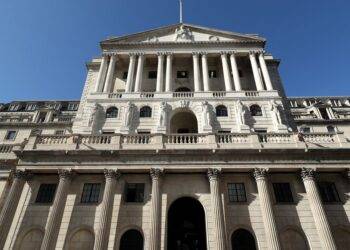 Bank of England hikes interest rates to 1.25%