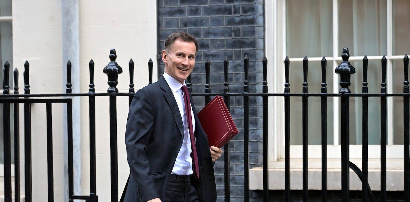 Autumn statement live: will chancellor unveil tax and benefit cuts?