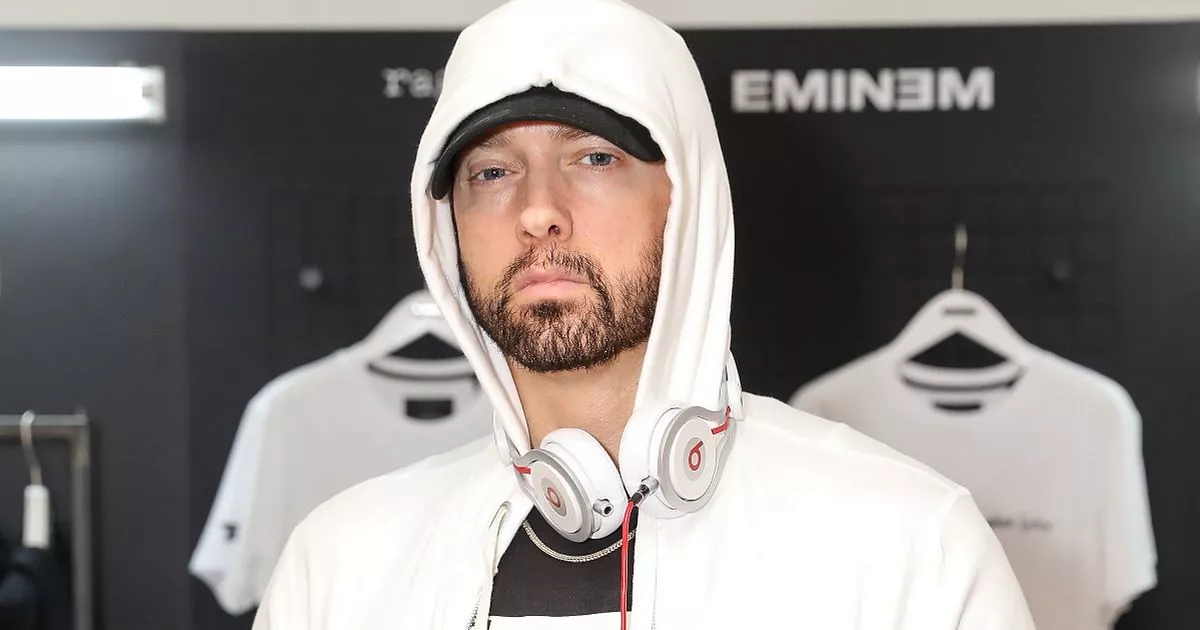 Doctor shares 6 ‘missed’ lung cancer symptoms as Eminem’s mum dies of condition