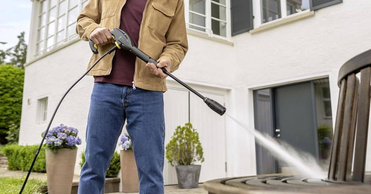 Get pressure washer that banishes ‘dark stains’ and leave patios ‘sparkling’ for under £100 on Amazon