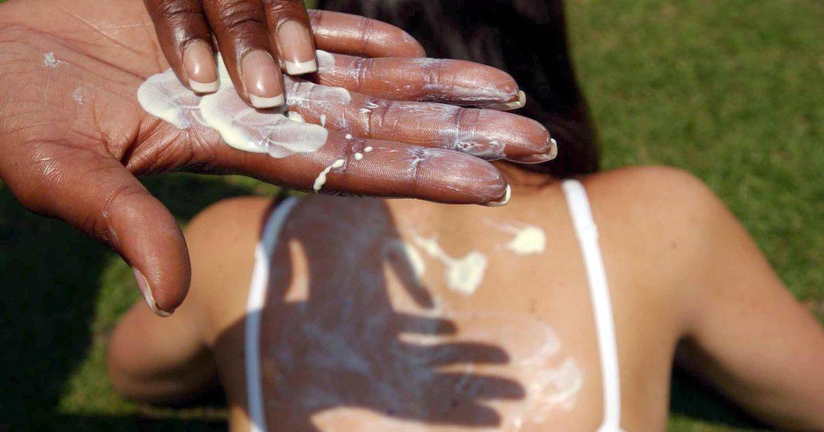 Best way to get sun cream stains out of clothes as temperatures soar across Scotland