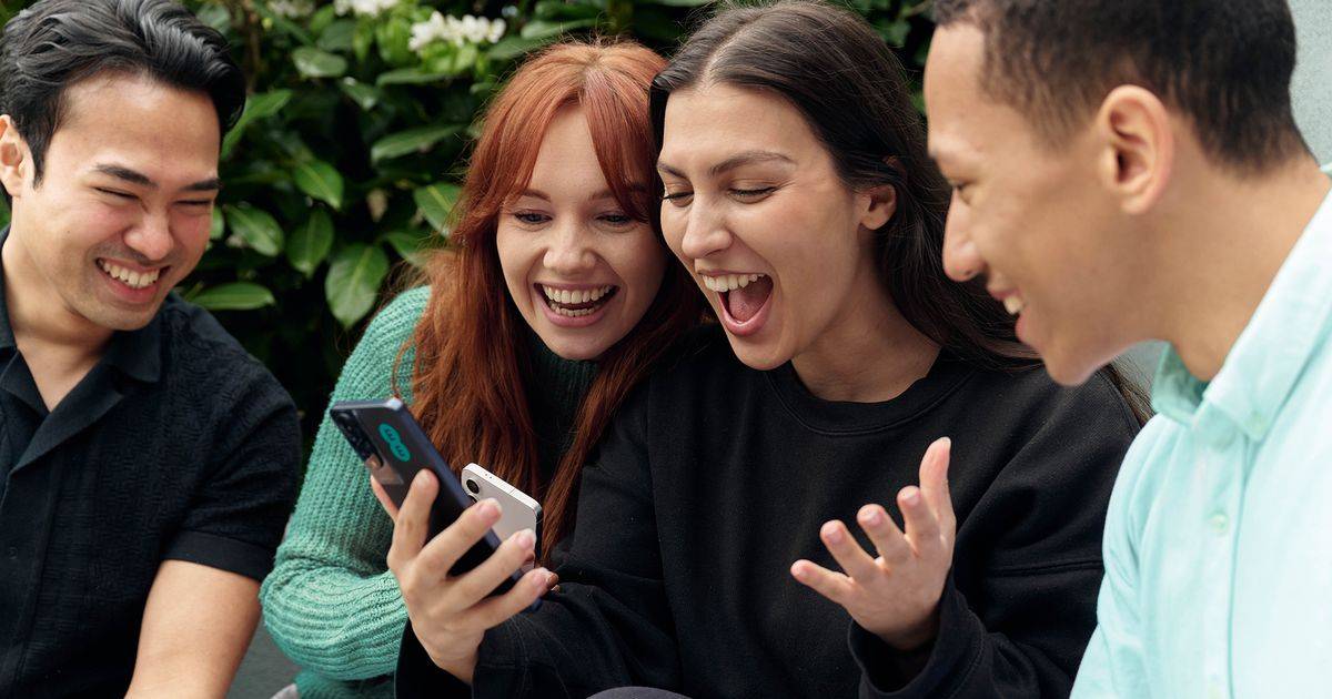 EE unveils new money-saving deal for millions in UK but you need to act fast