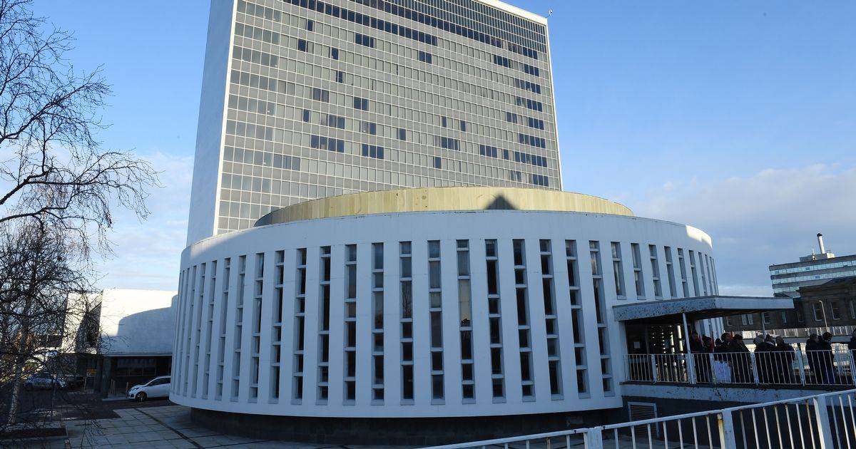 SNP and Labour race for Hamilton ‘too close to call’ as parties set for crunch by-election