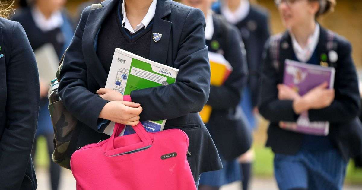 People urged to apply for £200 grant with deadline in days