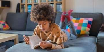 What age can children be left home alone during UK summer holidays