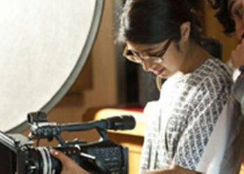 Creative degree graduates play a huge role in boosting the UK economy