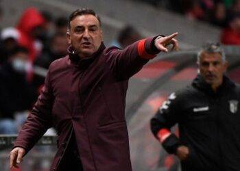 Rangers cauldron of noise will make Braga BETTER as Carlos Carvalhal sets out gung ho game plan