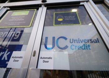 Universal Credit payment change in July as claimants get extra £326