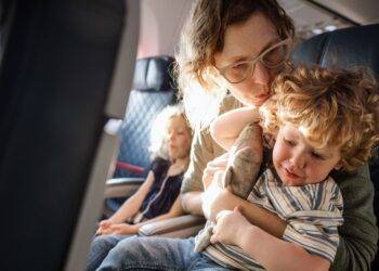 Rules on sitting together on Ryanair, Jet2, British Airways and easyJet