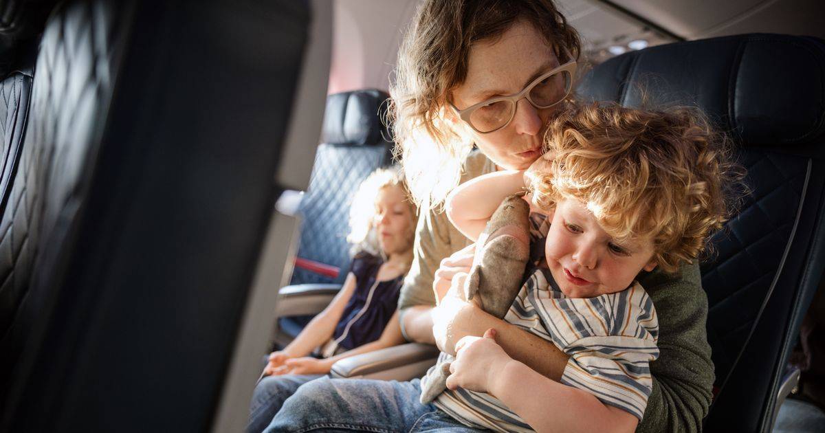 Rules on sitting together on Ryanair, Jet2, British Airways and easyJet