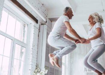 Why morning blue light therapy could improve sleep and daily activity in older adults