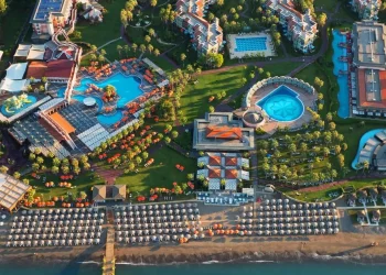 Anyone for tennis? Not me but the ace Megasaray Club Belek serves up a stunning five star treat for holidaymakers