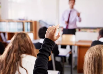 Fury as Welsh Government rejects recommended 4.8% pay rise for teachers