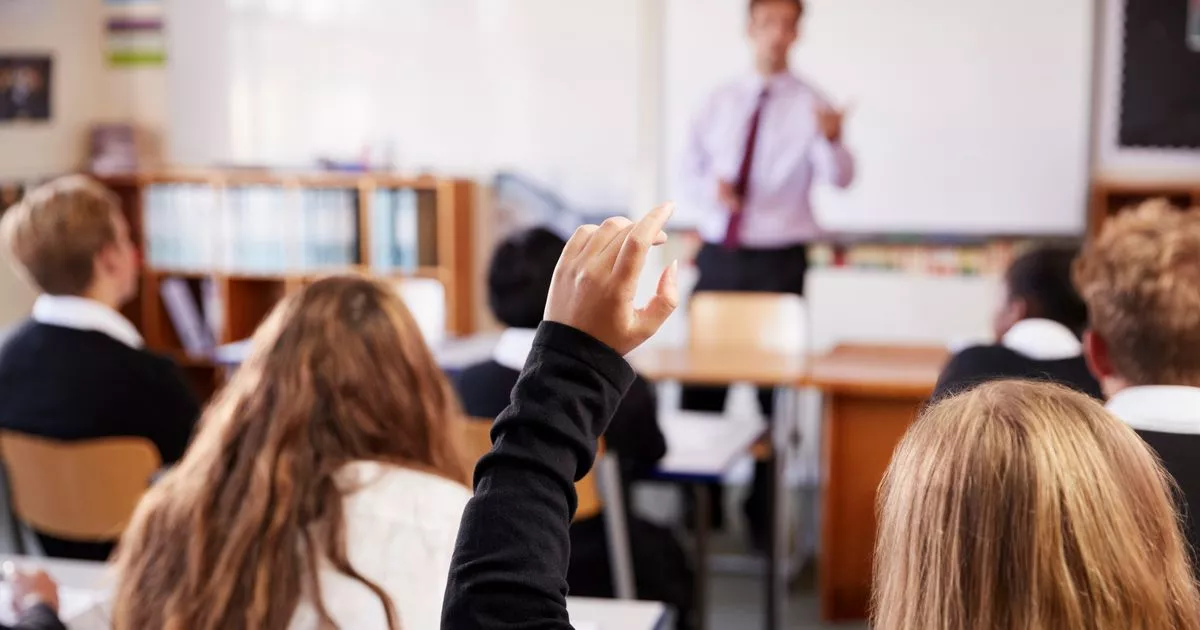 Fury as Welsh Government rejects recommended 4.8% pay rise for teachers