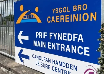 Teacher who drank alcohol in ‘mini-rave’ lesson and swore at pupils is struck off