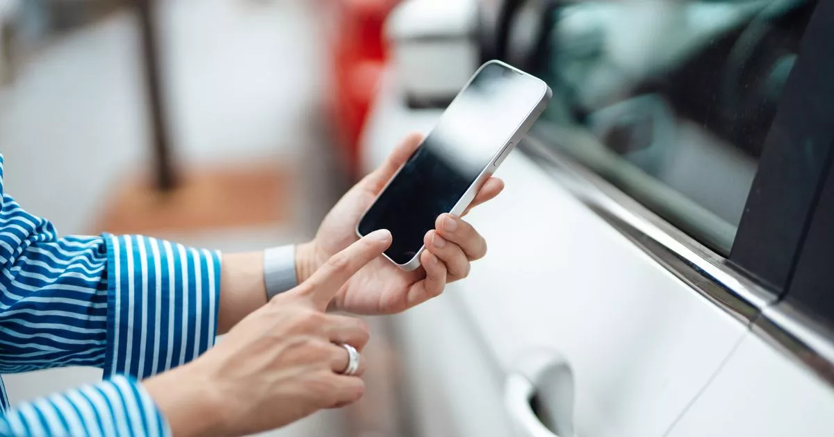 Drivers in Wales need to avoid touching their phones next Sunday at 3pm