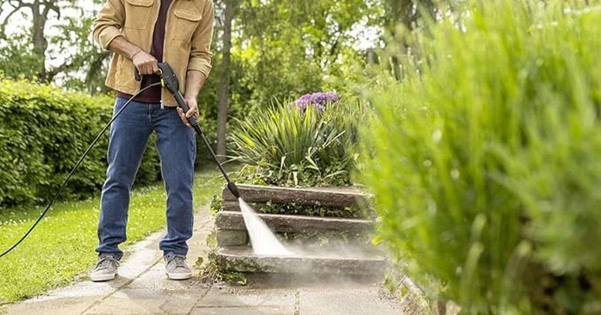 Home pressure washer gets £50 cut as gardeners ‘can’t believe difference’ after use