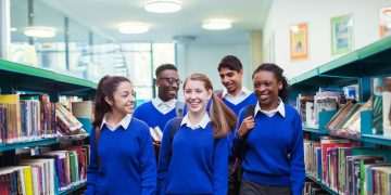 Librarian cuts at Glasgow schools will ‘rob kids of opportunities’ as SNP Government urged to intervene