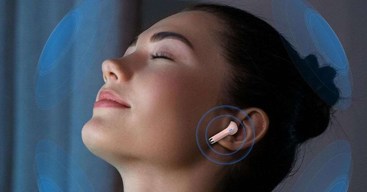 Tech fans say ‘brilliant fit’ £18 noise cancelling earbuds work ‘as well as Apple Airpods’