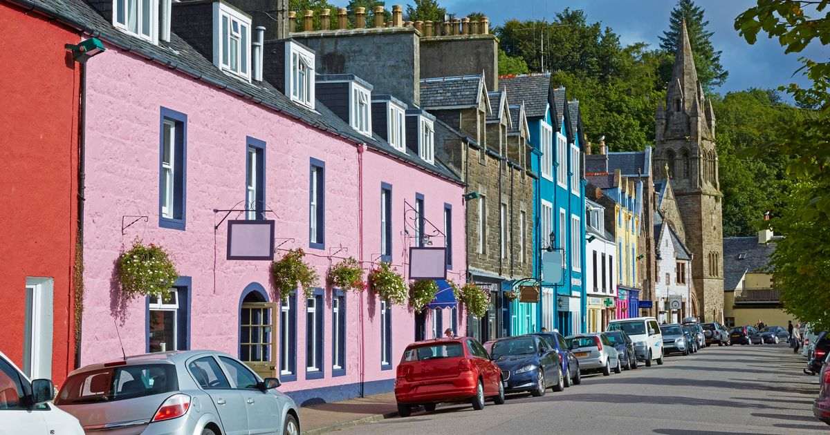 The Scottish island getaway in ‘Balamory’ town you can book for half price
