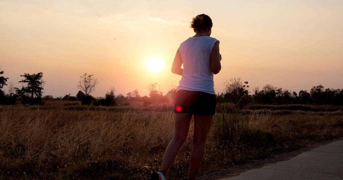 Get £25 smartwatch that’s ‘perfect for counting steps’ with ‘tremendous’ battery for £5