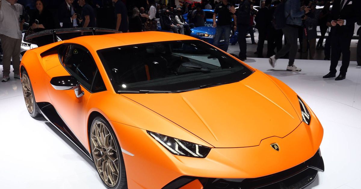 Supercar driving experience could be unforgettable last-minute present for car lover