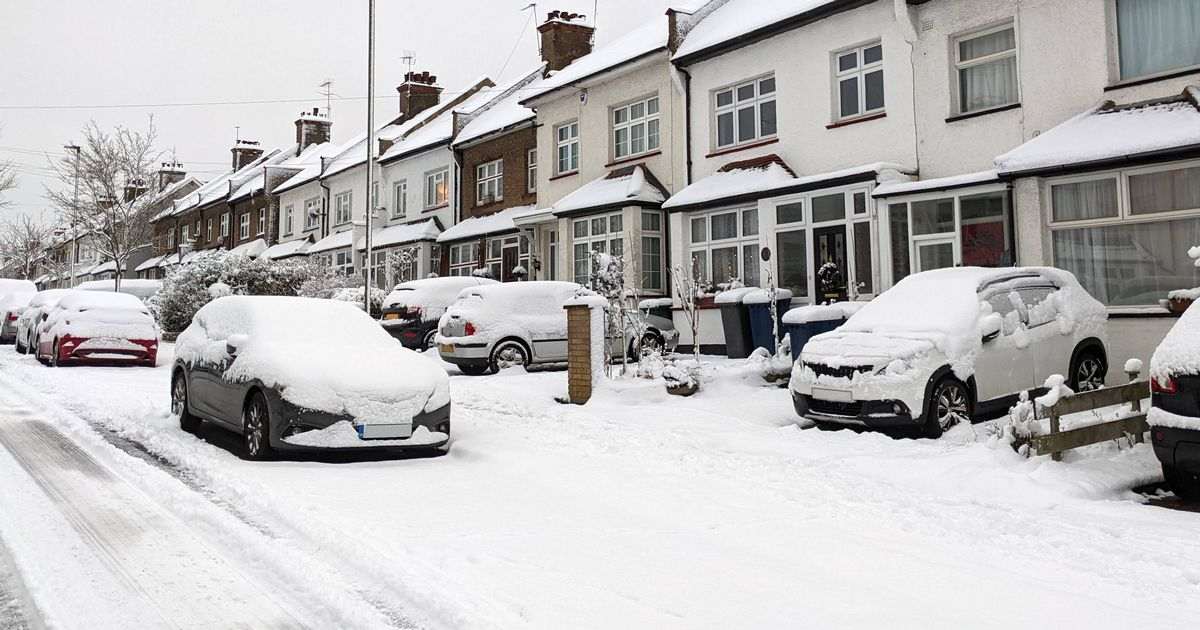 £2 supermarket staple can help prevent driveways becoming slippery