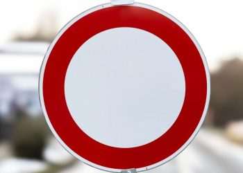 Drivers warned about ‘blank’ circle road sign under Highway Code