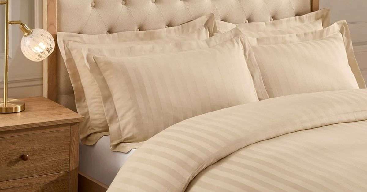 Dusk’s £34 ‘elegant’ duvet cover that is ‘smooth as butter’ gets 15% cut in sale