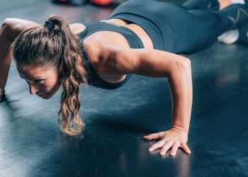A women’s ‘push-up hack’ is trending on social media – an anatomist explains why it works