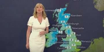 BBC Breakfast’s Carol Kirkwood says she ‘flipped a switch’ for ‘size-8’ weight loss