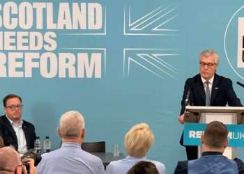 Reform Scotland leader backs candidate in ‘set fire to asylum seeker hotels’ row