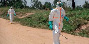 Ebola outbreak update as experts warn ‘first line of defence’ is collapsing