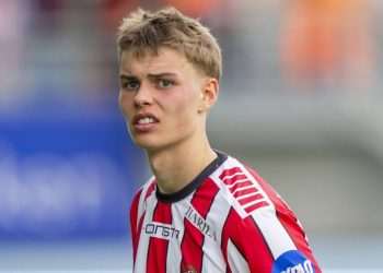 Jens Hjerto Dahl sends Rangers transfer message as bid ‘expected’ while Nico Raskin ‘selects’ next step