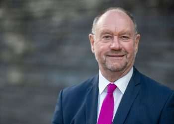 Major review to look at all options for Wales’ struggling universities including mergers