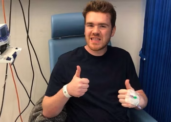 Dad’s dental appointment for numb mouth led to devastating terminal cancer diagnosis