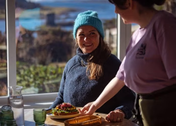 Five autumn ‘foodie walks’ in Scotland near cosy pubs and restaurants